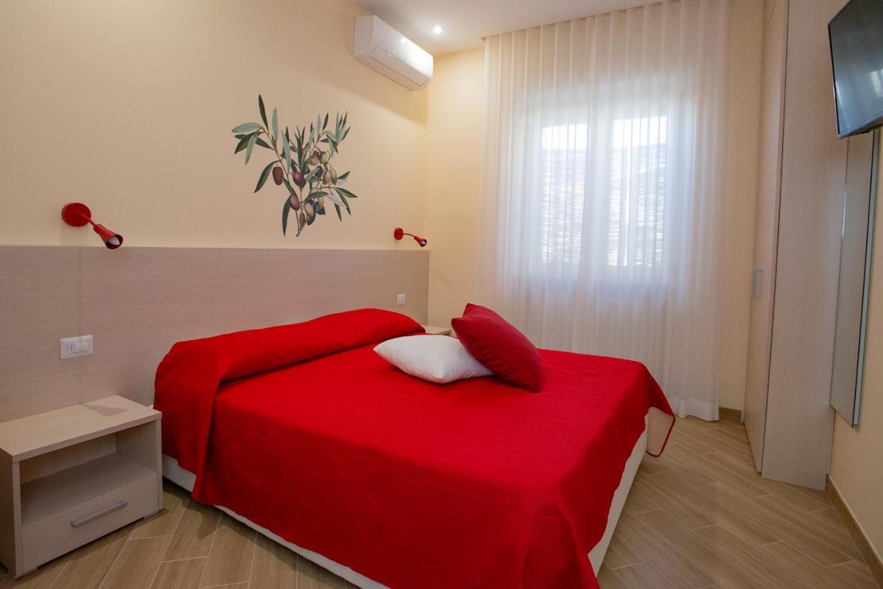 B&B Rita, Nel Cuore Del Salento Кавалліно-ді-Лечче Екстер'єр фото